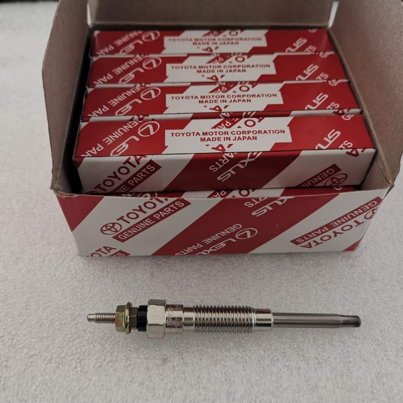 Denso Glow Plug 067100-1710, 19850-54090, 11V